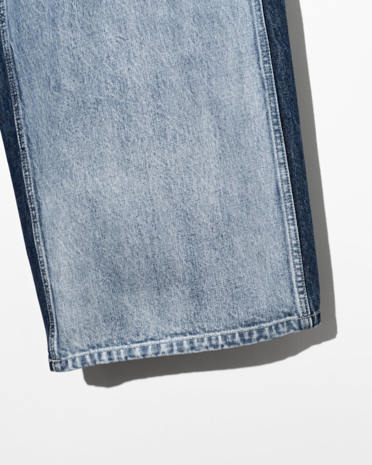 TWO-TONE DENIM BACK ADJUST PT - SAX BLUE