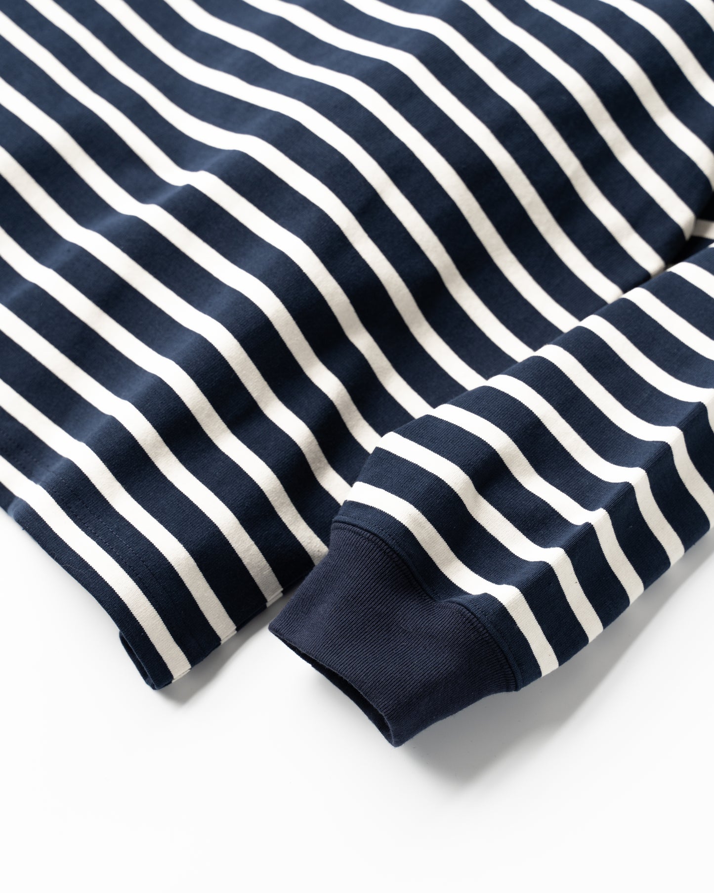 MOCK NECK BORDER LONG SLEEVE T-SHIRT - NAVY