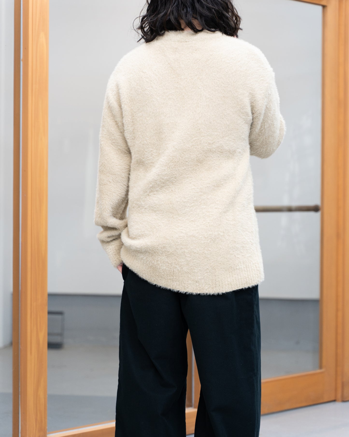 SNUG POLAR BEAR SWEATER - SALT BROWN