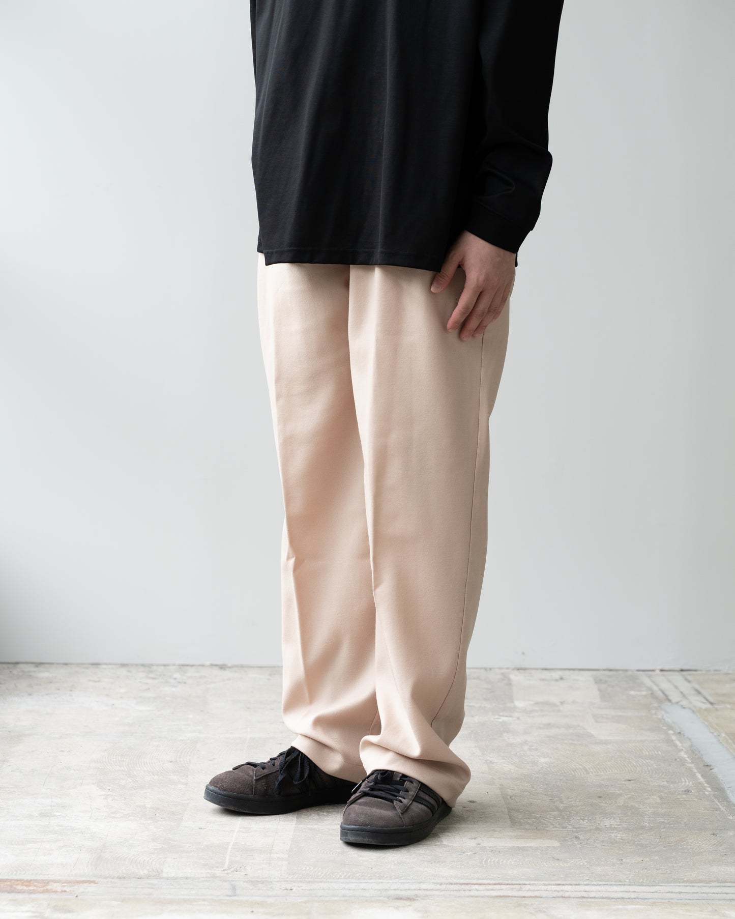 TWO TUCK SLACKS - PINK