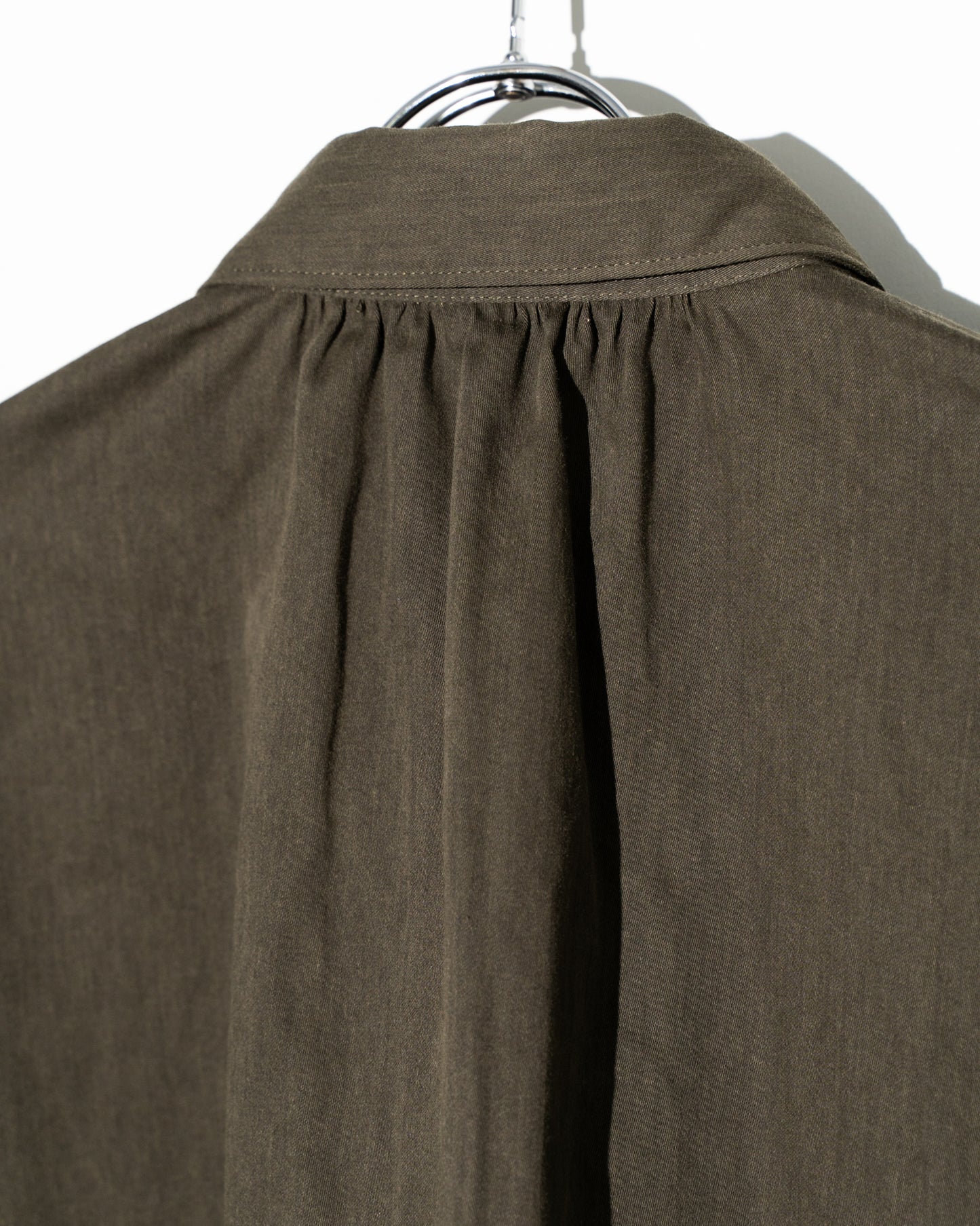 COTTN DYED SATIN OVER SIZE PULL OVER SHIRTS - KHAKI