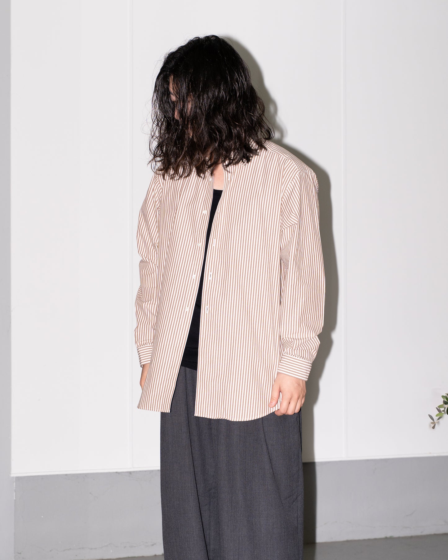 COTTON STRIPE SHIRT - BROWN