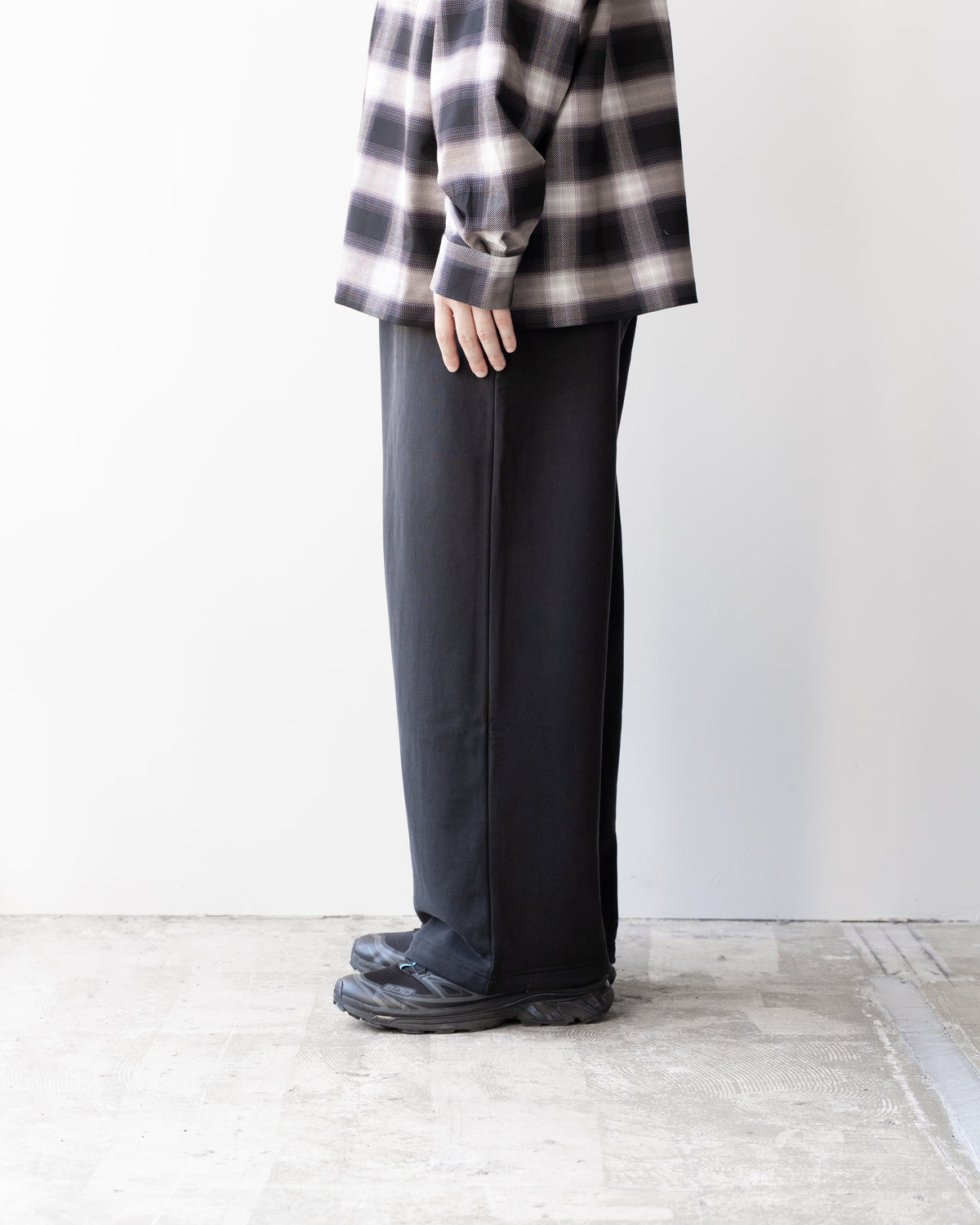 28G CUPRO PANTS - BLACK