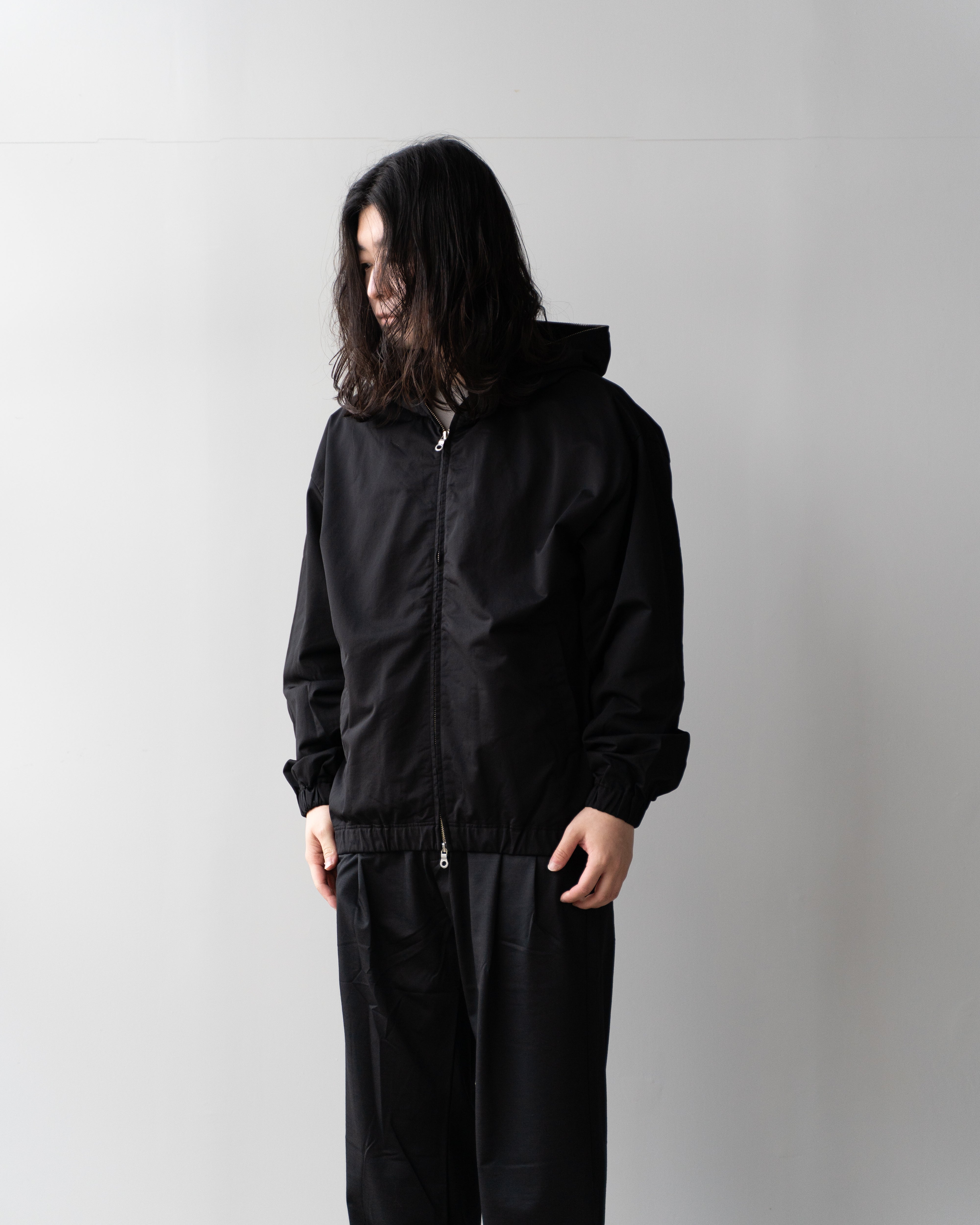 KANEMASA PHIL. 36G NYLON HOODIE BLACK DYE | HAKU公式通販