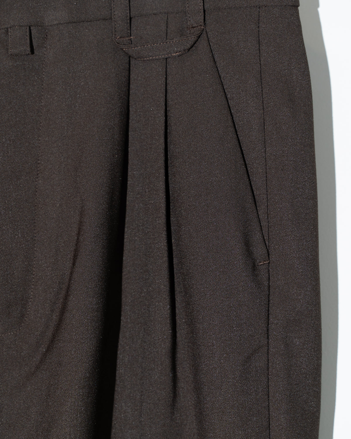 DOORMAN PANTS - DARK BROWN