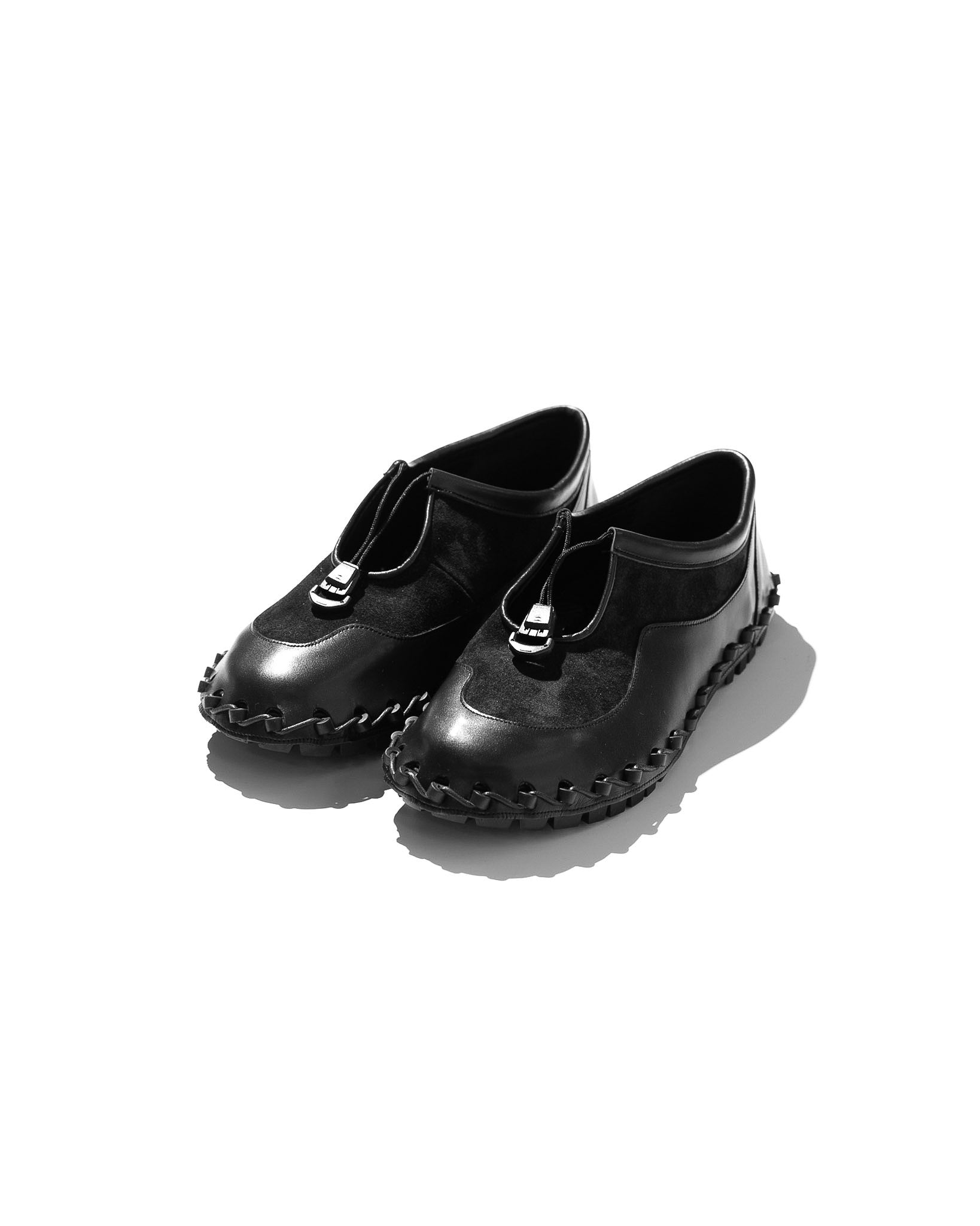 TanC TOKYO (タンク トウキョウ) MOC SLIP-ON BLACK | HAKU公式通販