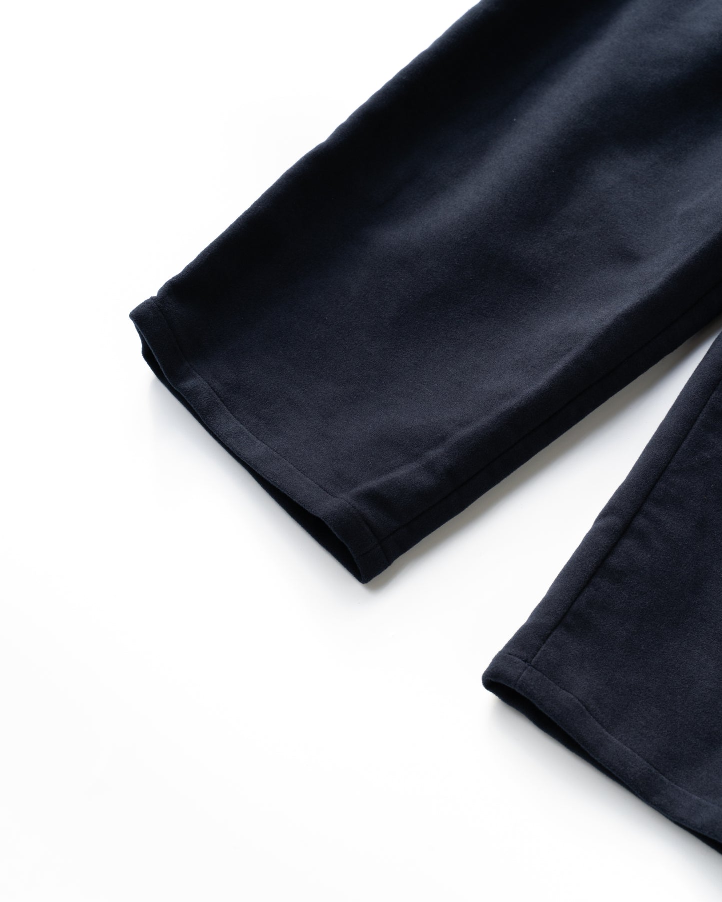 BRITISH MOLESKIN 2 TUCK WIDE PANTS - NAVY