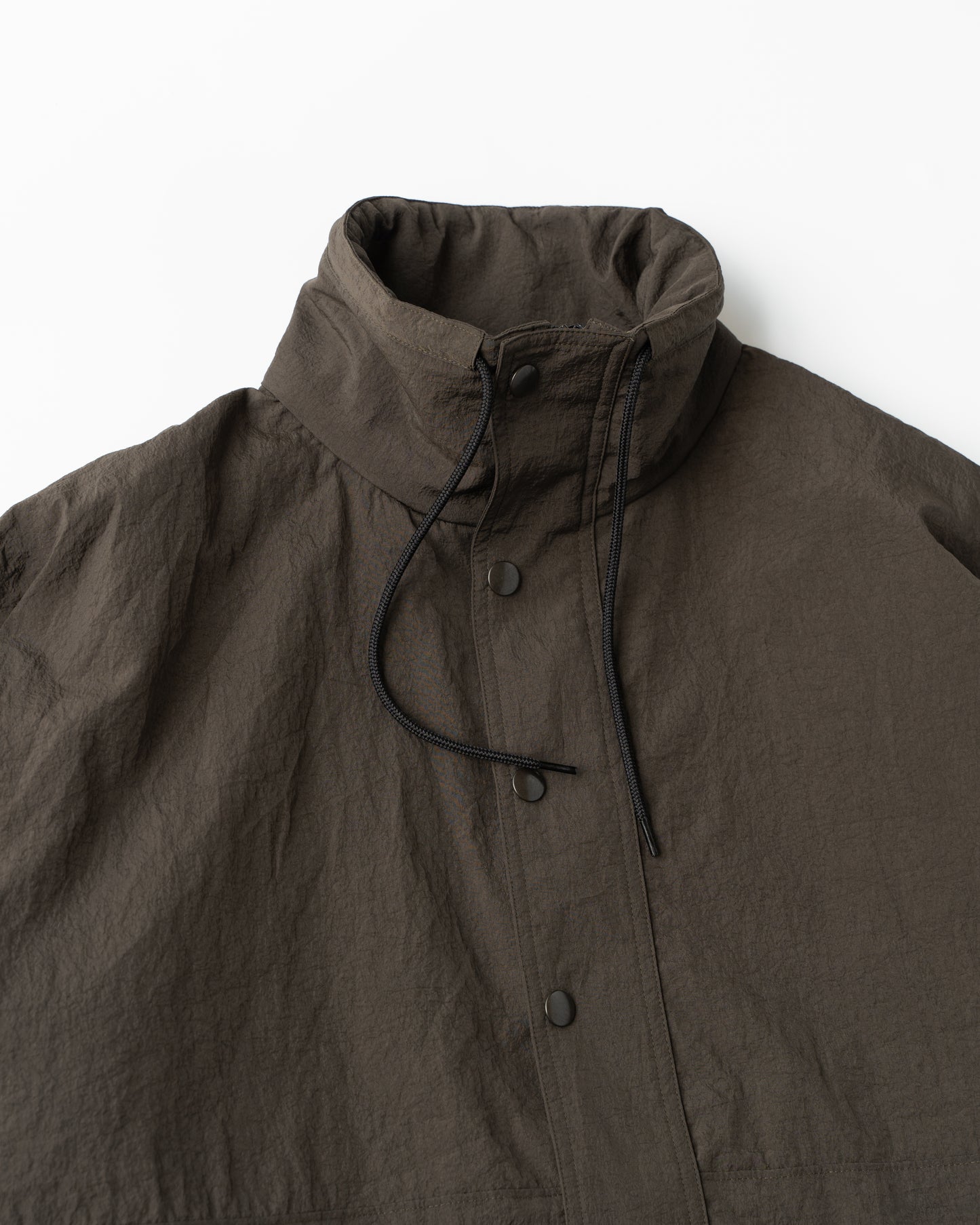 CRISPY NYLON ANORAK - BROWN