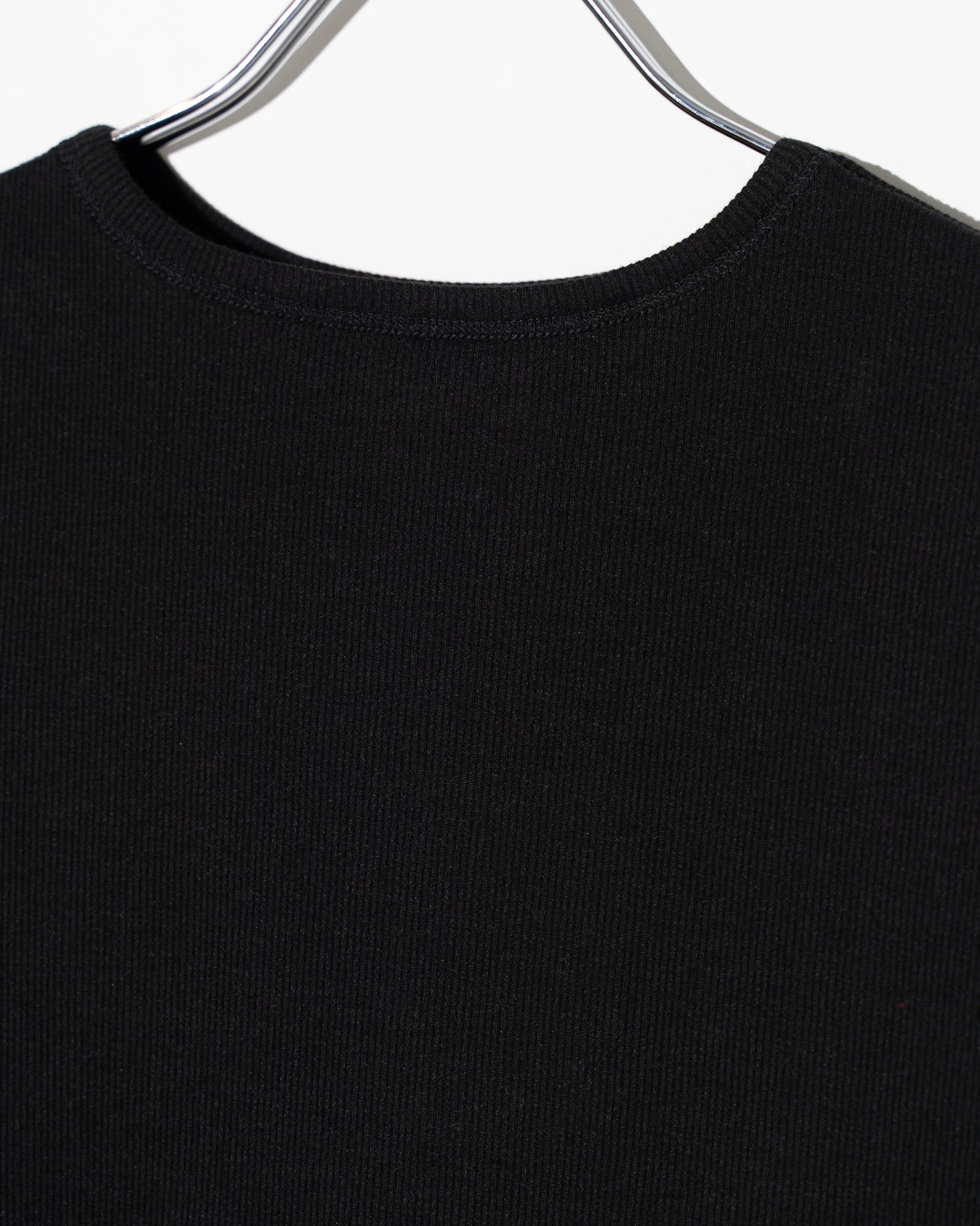 SOFT RIB HALF-SLEEVE TEE - BLACK