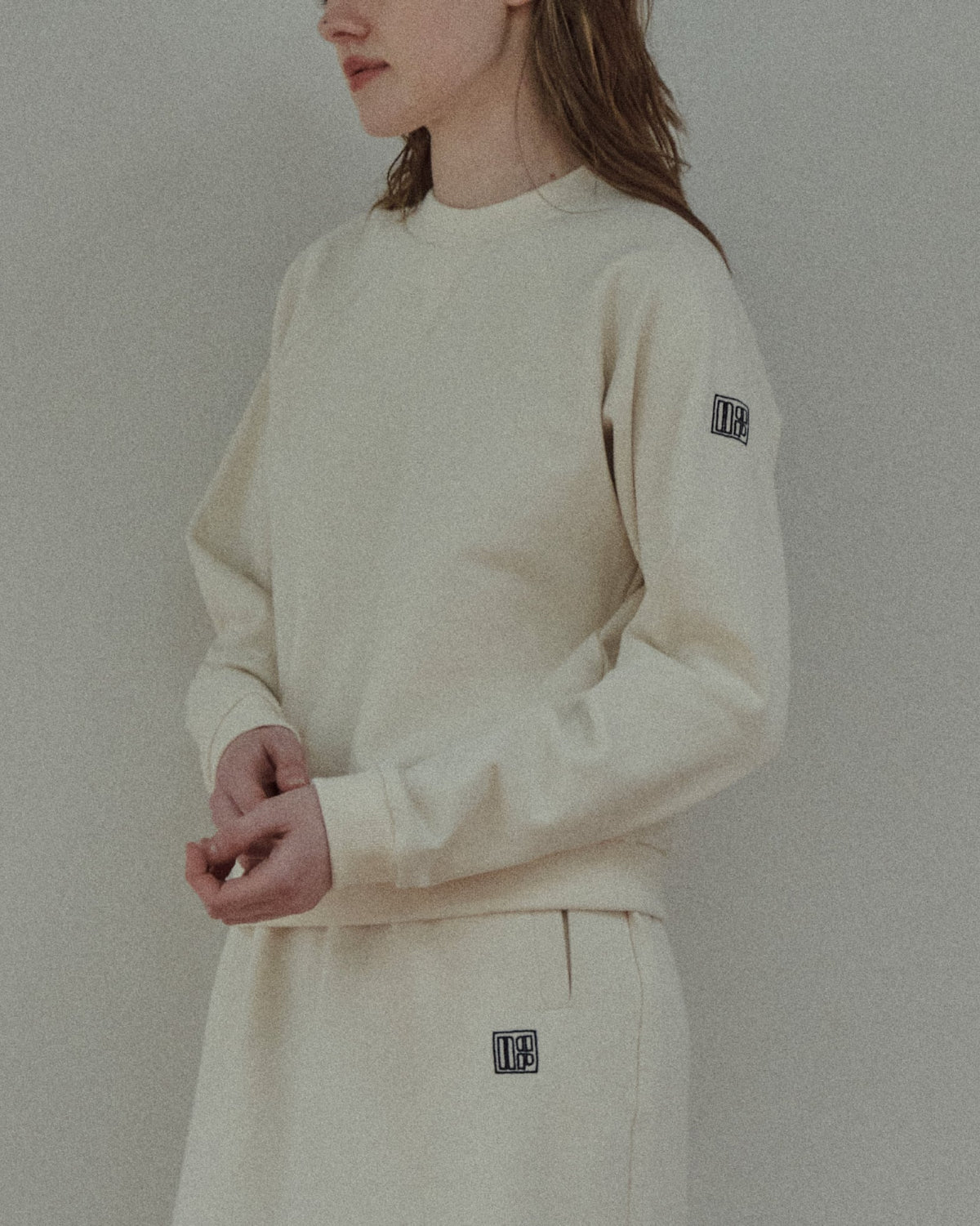 SQUARE LOGO RAGLAN PO - ECRU