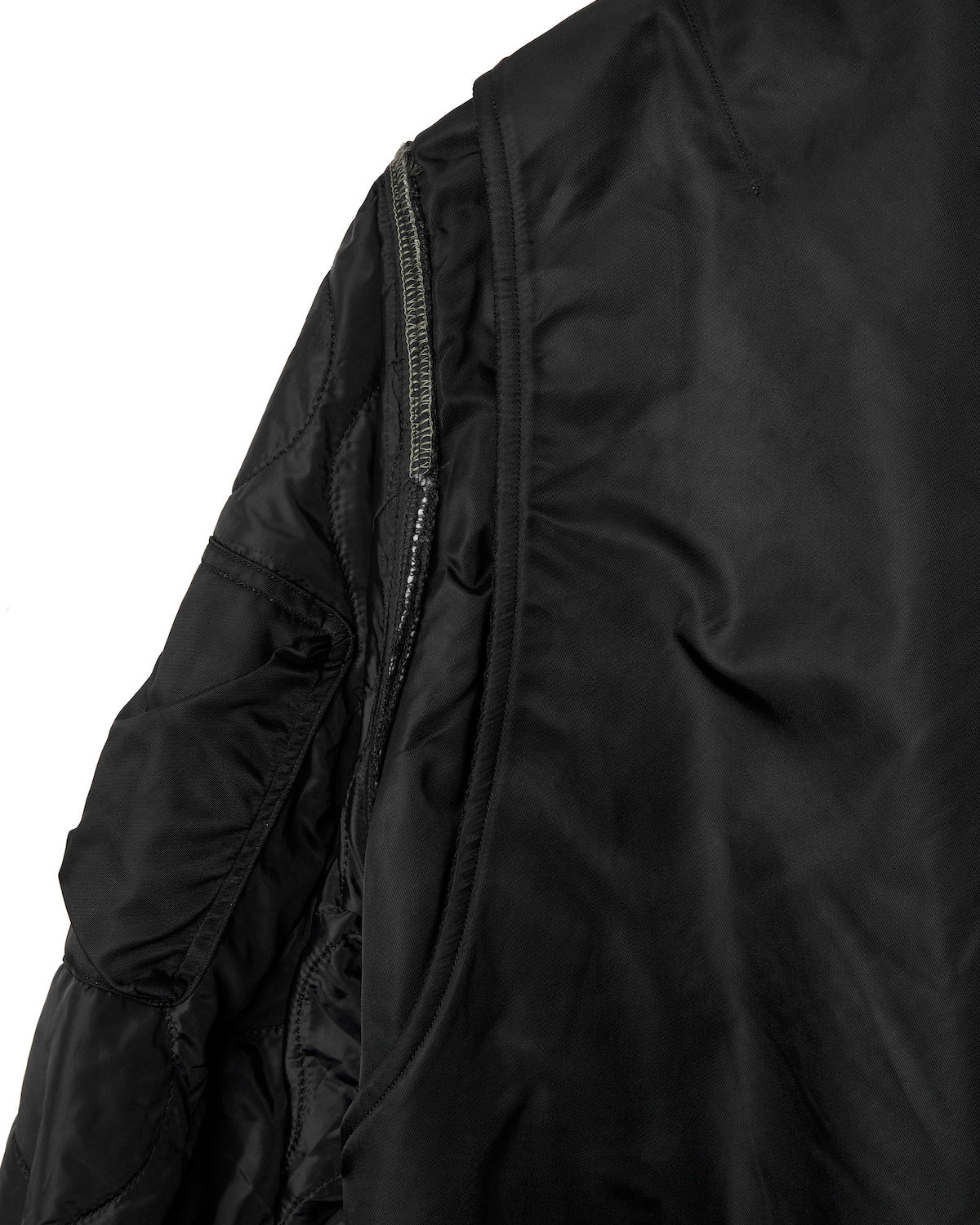 REIMAGINED PHOTOGRAPHER 3M THINSULATE™ JACKET - BLACK
